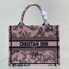 Dior Shopping Bags